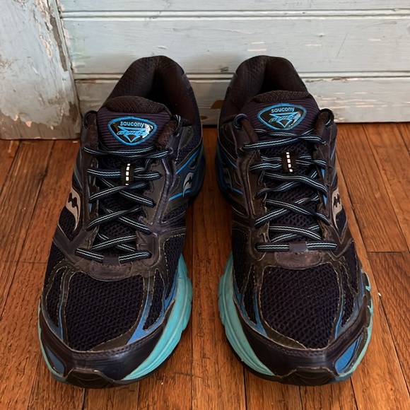 Men’s Saucony Guide Running Sneakers - Picture 3 of 10